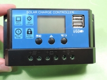 کنترلر شارژ سولار کامل LCD دار